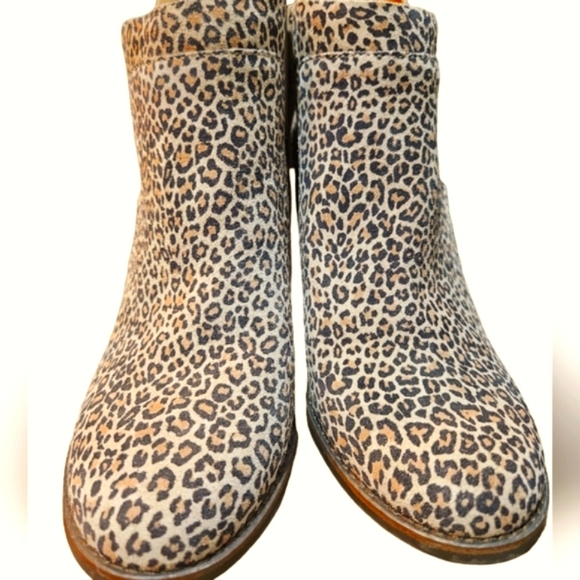 Lucky Brand Leopard Print Ankle Boots. Size 10. - Picture 3 of 11